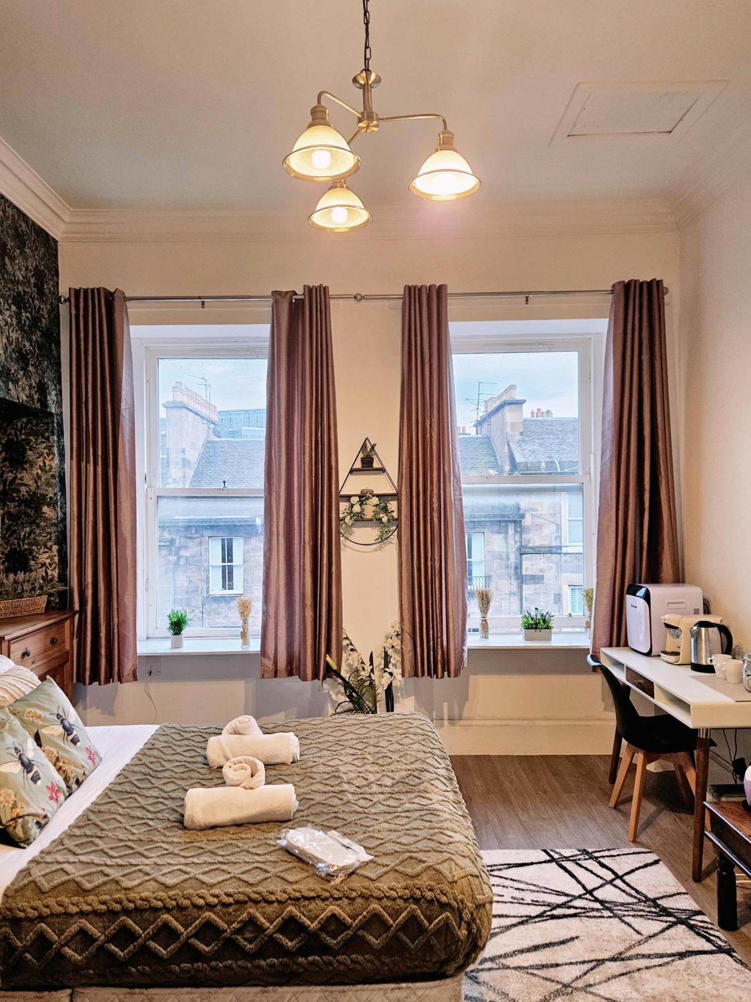 Апартаменты No15 Castle View Эдинбург Экстерьер фото