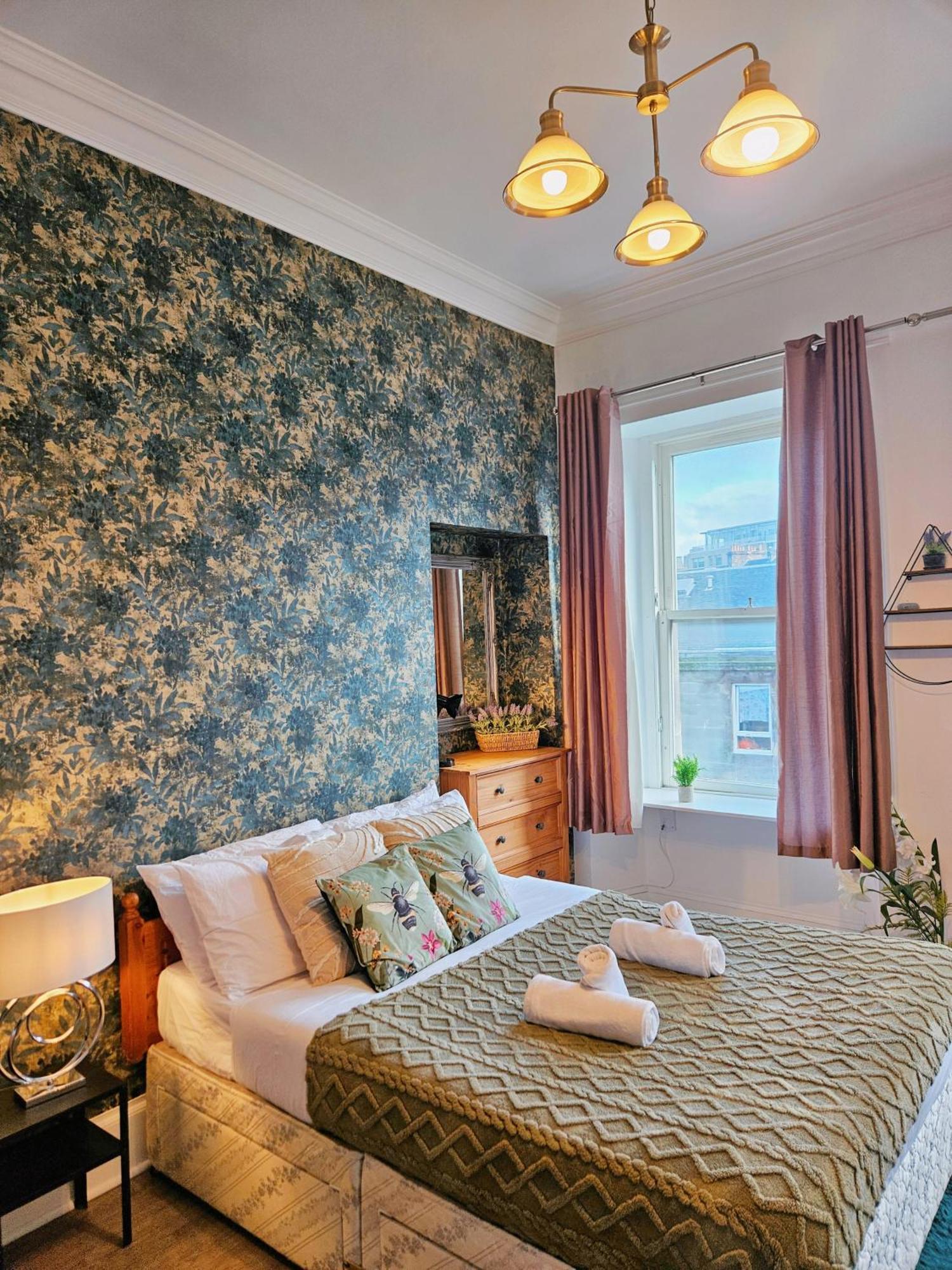 Апартаменты No15 Castle View Эдинбург Экстерьер фото
